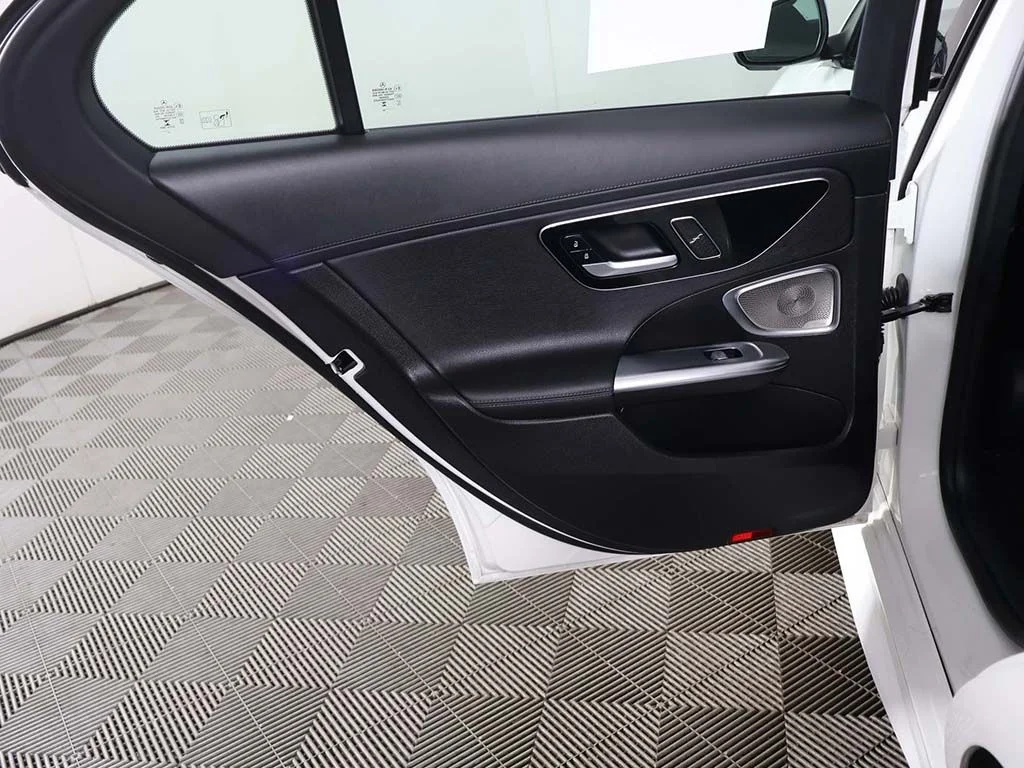 Used 2023 White Mercedes-Benz C 300 image 27