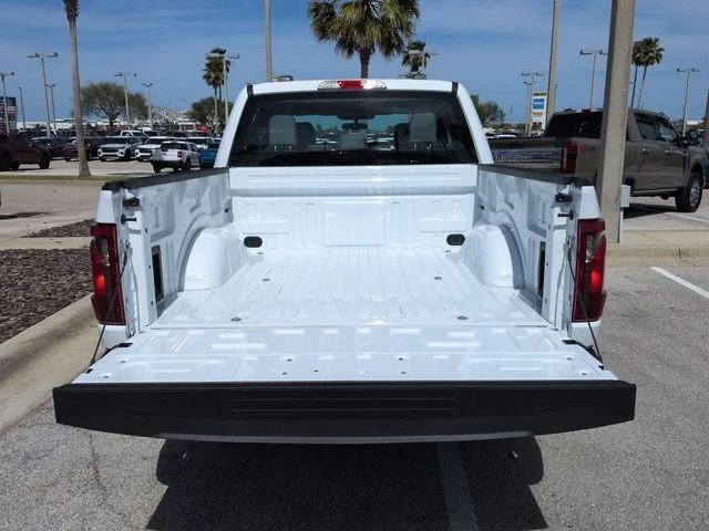 New 2026 Oxford White Ford XL image 13