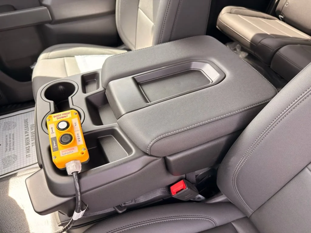 New 2025 Summit White Chevrolet Work Truck image 24