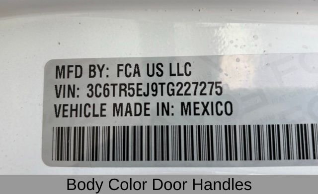 New 2026 Bright White Clear-Coat Exterior Paint RAM Power Wagon image 31