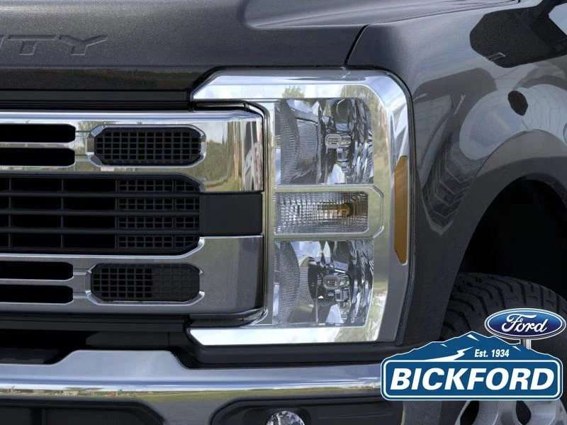 New 2026 Black Ford XLT image 18