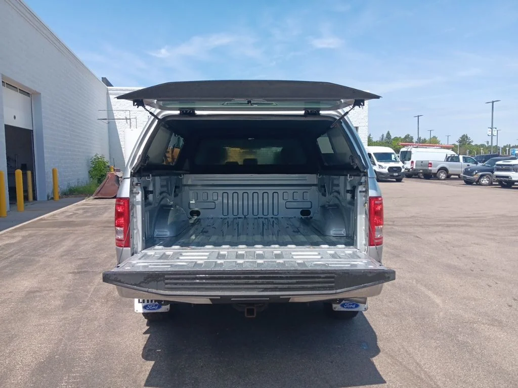 Used 2016 Ingot Silver Metallic Ford XLT image 32