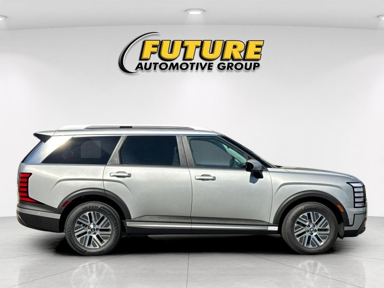 New 2026 Silver Hyundai Blue SEL Premium 7P image 2