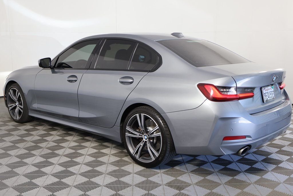 2023 BMW 3 Series 330i - Photo 6