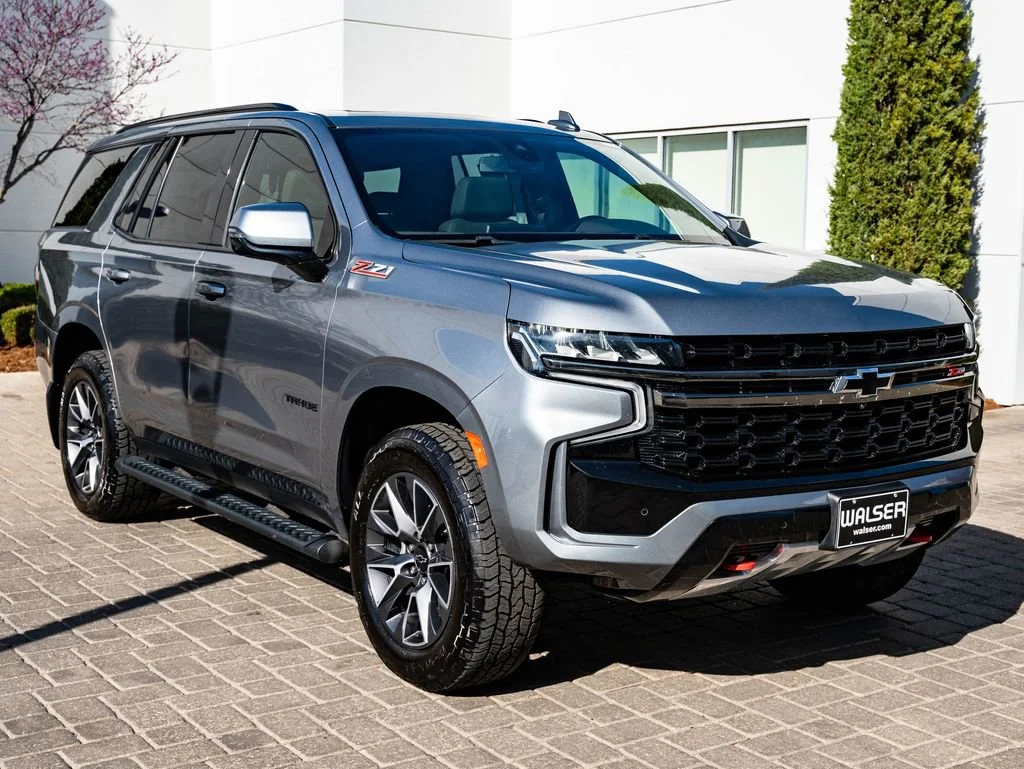 Used 2021 Satin Steel Metallic Chevrolet Z71 image 12