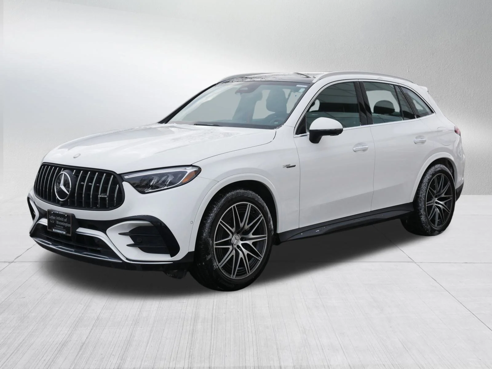 Used 2025 Polar White Mercedes-Benz AMG® GLC 63 S E Performance image 3