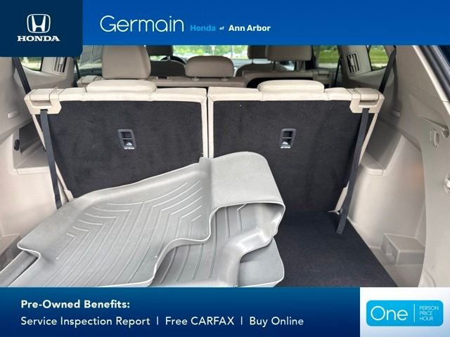 Used 2019 Blue Metallic Volkswagen 3.6L V6 SE image 11