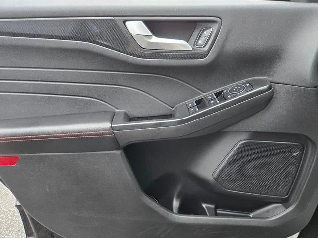 Used 2025 Black Ford ST-Line image 39