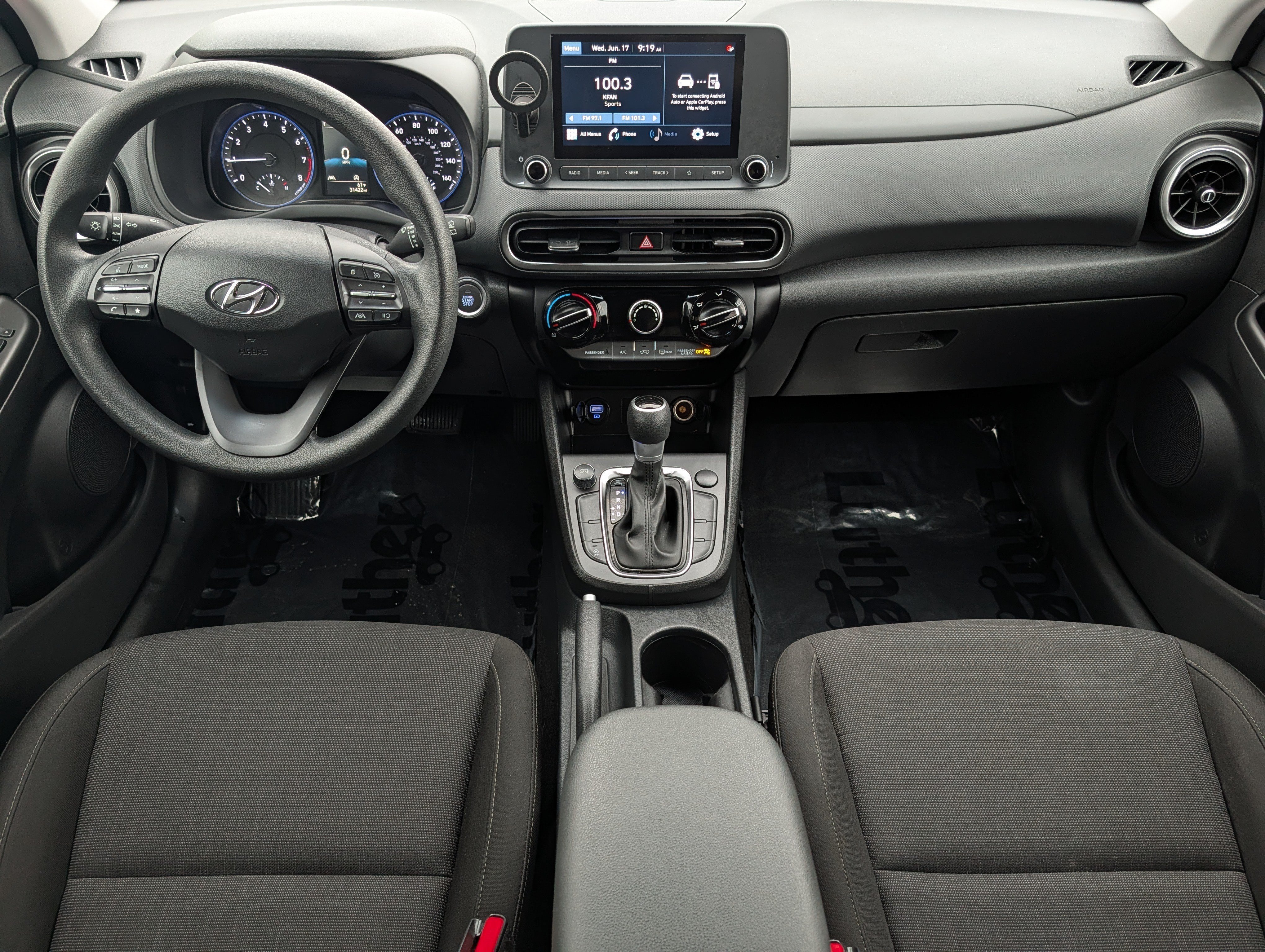 2022 Hyundai Kona SEL - Photo 10
