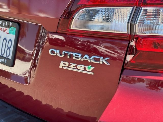 Used 2017 Venetian Red Pearl Subaru 2.5i image 24