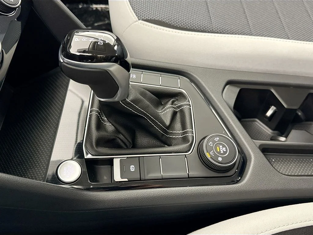 2026 Volkswagen Taos S - Photo 32