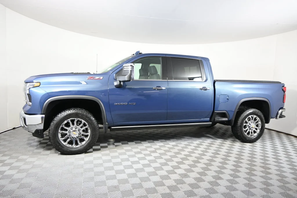Used 2026 Chevrolet Silverado 3500HD LTZ with VIN 1GC4KUEY1TF239804 for sale in Forest Lake, Minnesota