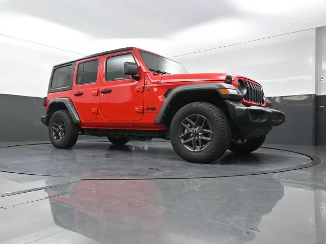 Used 2024 Red Jeep Sport S image 20