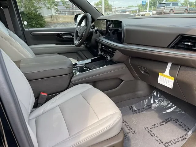 2026 Chevrolet Tahoe Z71 - Photo 17
