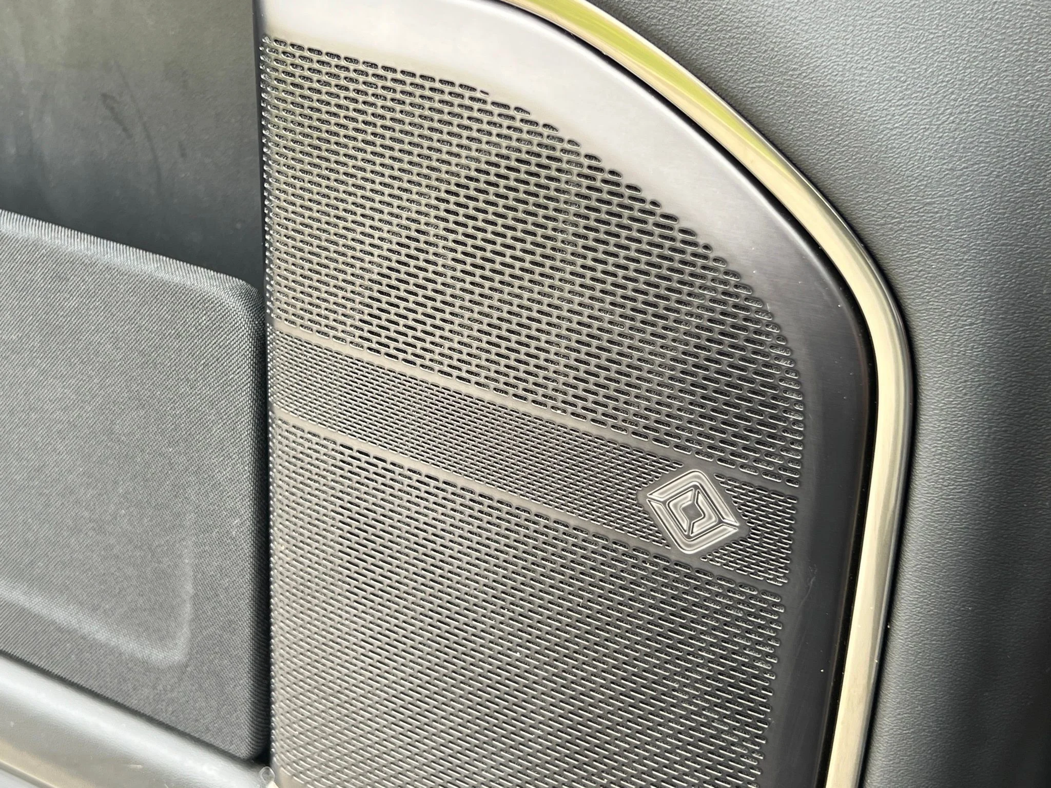 Used 2024 Black Rivian Adventure image 33