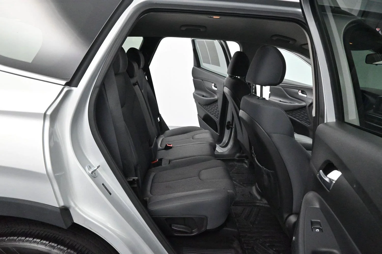 Used 2019 Symphony Silver Hyundai SE image 29