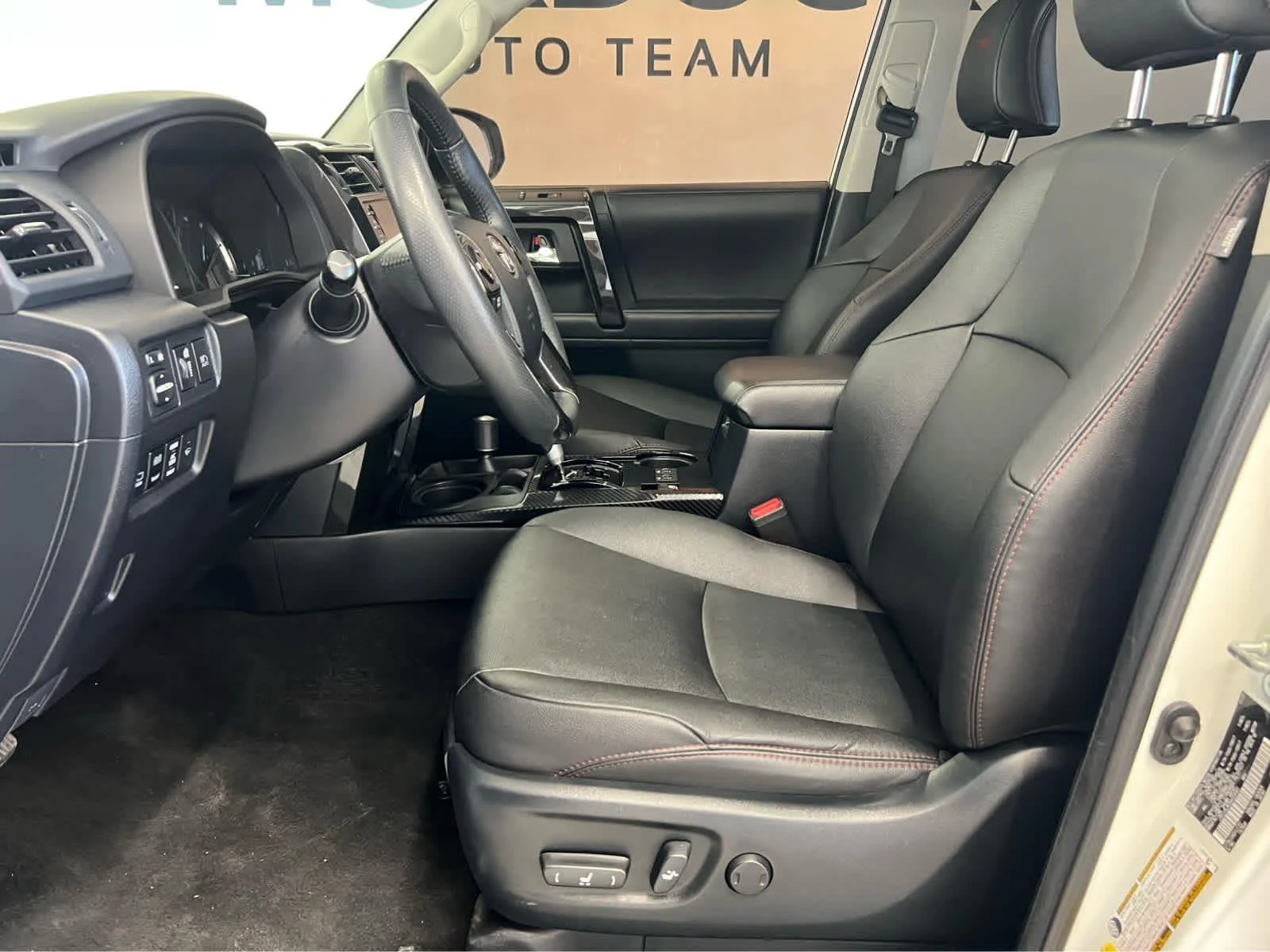 2022 Toyota 4Runner TRD Pro - Photo 12