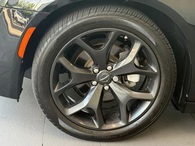 Used 2022 Black Chrysler S image 4