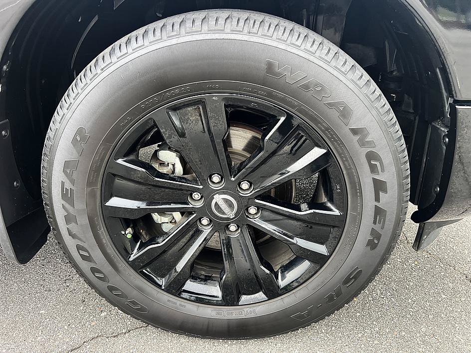 Used 2023 Super Black Nissan SV image 12