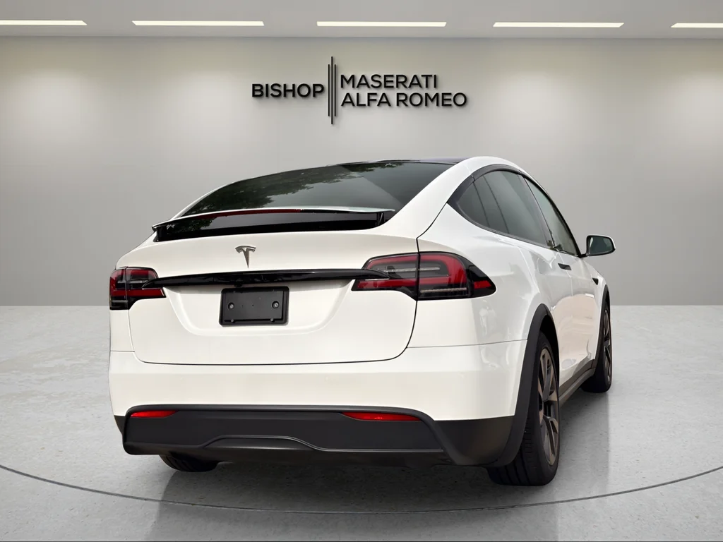 Used 2023 White Tesla Base image 6