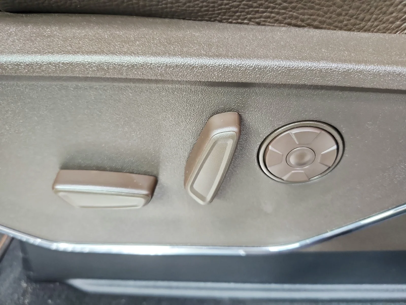 New 2026 Gray Ford King Ranch image 21