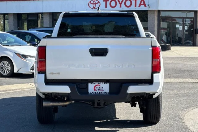 New 2026 Ice Cap Toyota  SR5 image 5