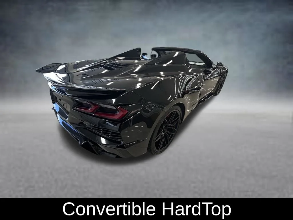Certified Used 2023 Black Chevrolet Z06 image 7