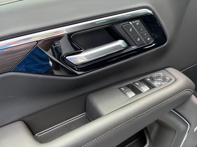 2026 Chevrolet Tahoe Premier - Photo 12