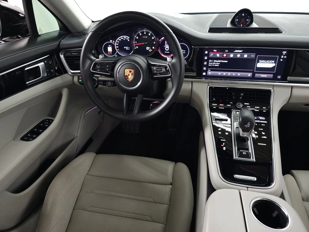 Used 2022  Porsche 4S image 20