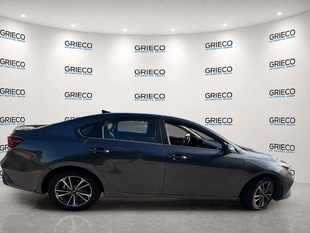 Used 2023 Gray Kia LXS image 8