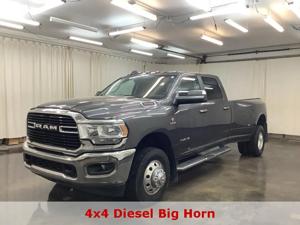 2019 RAM 3500 Big Horn 4X4 Crew Cab LWB's photo