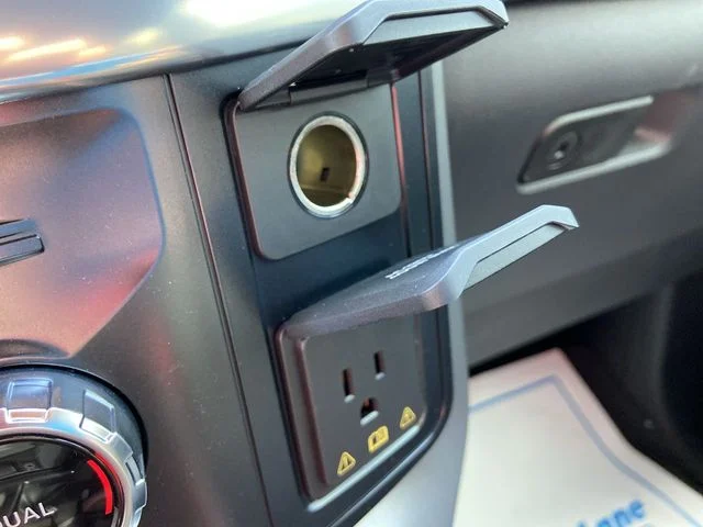 2025 Ford F-150 Lariat - Photo 31