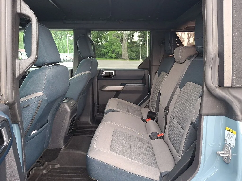 Used 2022  Ford Outer Banks image 10