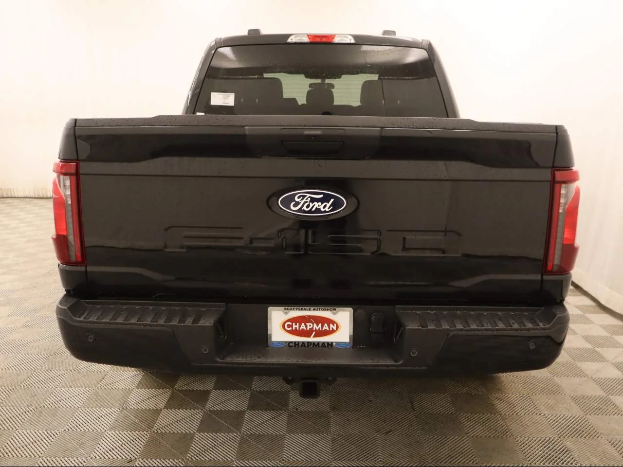 Used 2026 Agate Black Metallic Ford XLT image 5