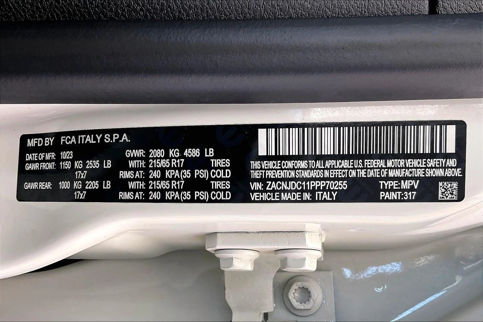 Used 2023 Alpine White Clearcoat Jeep Trailhawk image 34