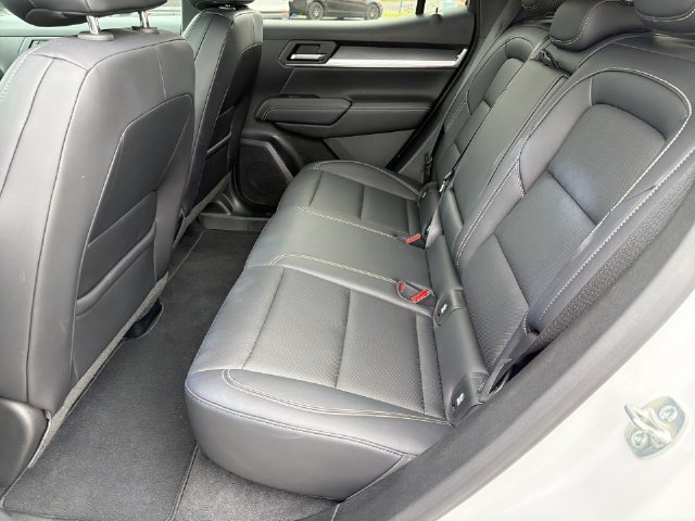 Used 2026 White GMC Elevation image 33