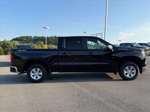Used 2025 Black Chevrolet LT image 7
