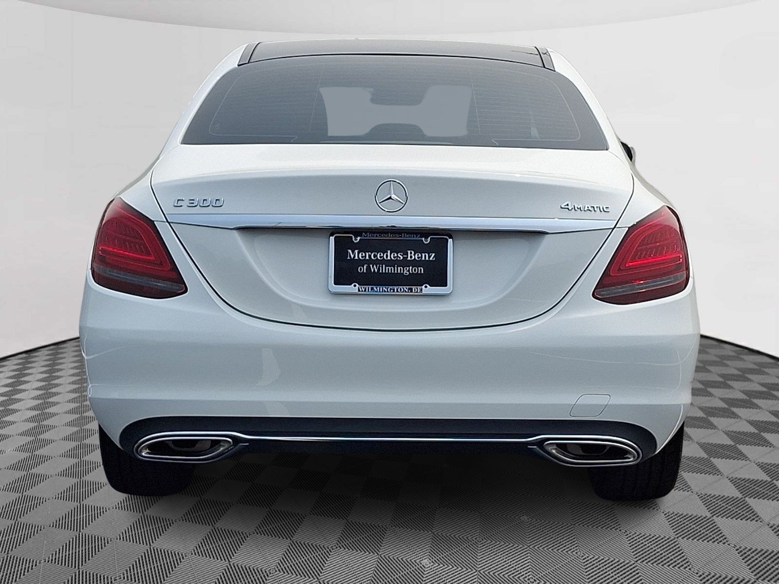 Certified Used 2021 Polar White - 149 Mercedes-Benz 4MATIC® Sedan image 5