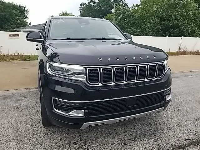 Used 2024 Black Jeep Series II image 6