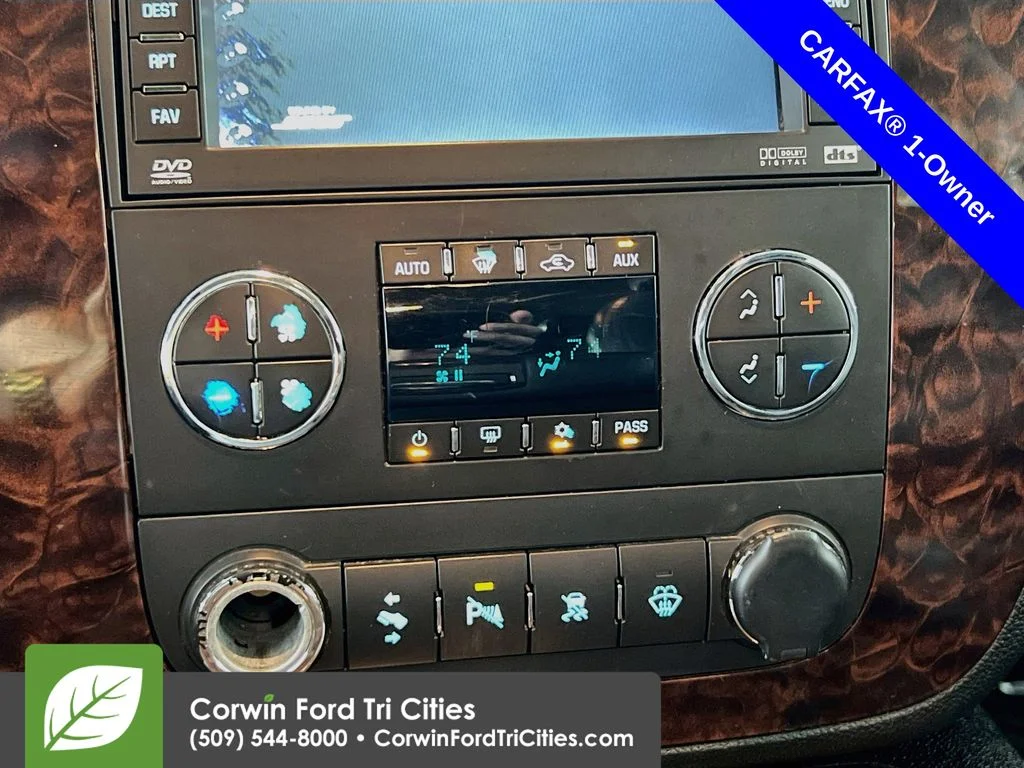 Used 2007 Black GMC Denali image 9
