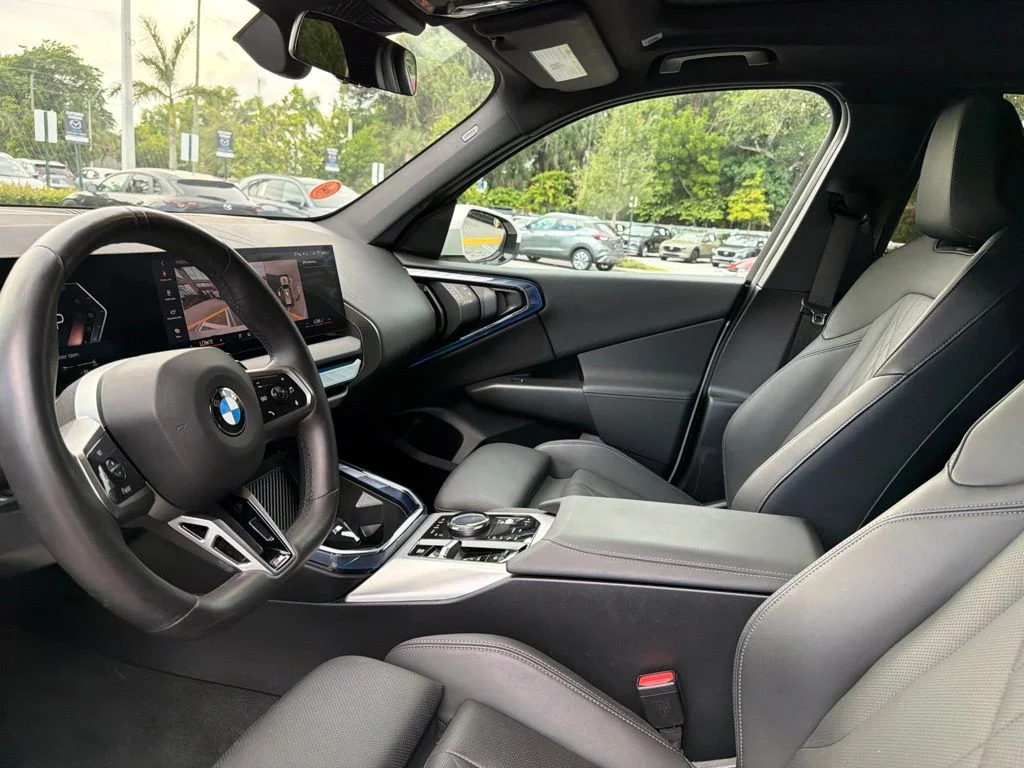 Used 2025 Alpine White BMW 30 xDrive image 19