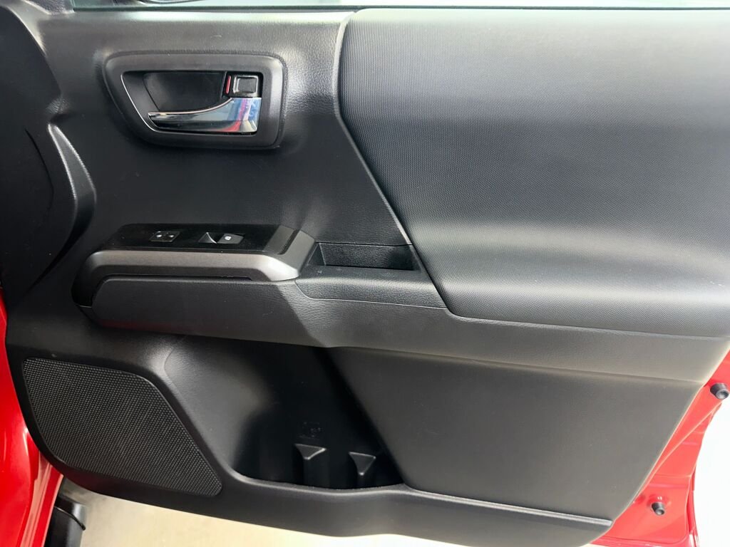2023 Toyota Tacoma TRD Off Road - Photo 30