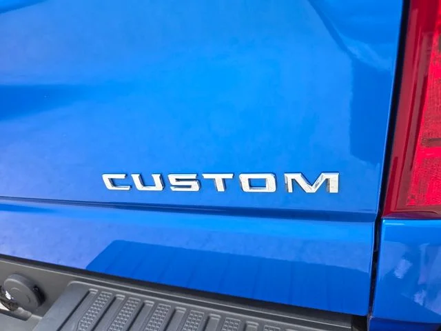 2025 Chevrolet Silverado 1500 Custom - Photo 14