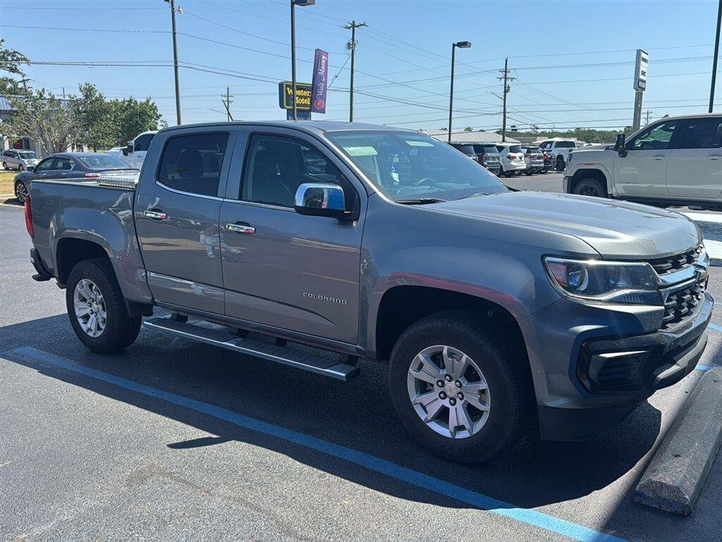 Used 2022 SATIN STEEL METALLIC Chevrolet 2WD LT image 2