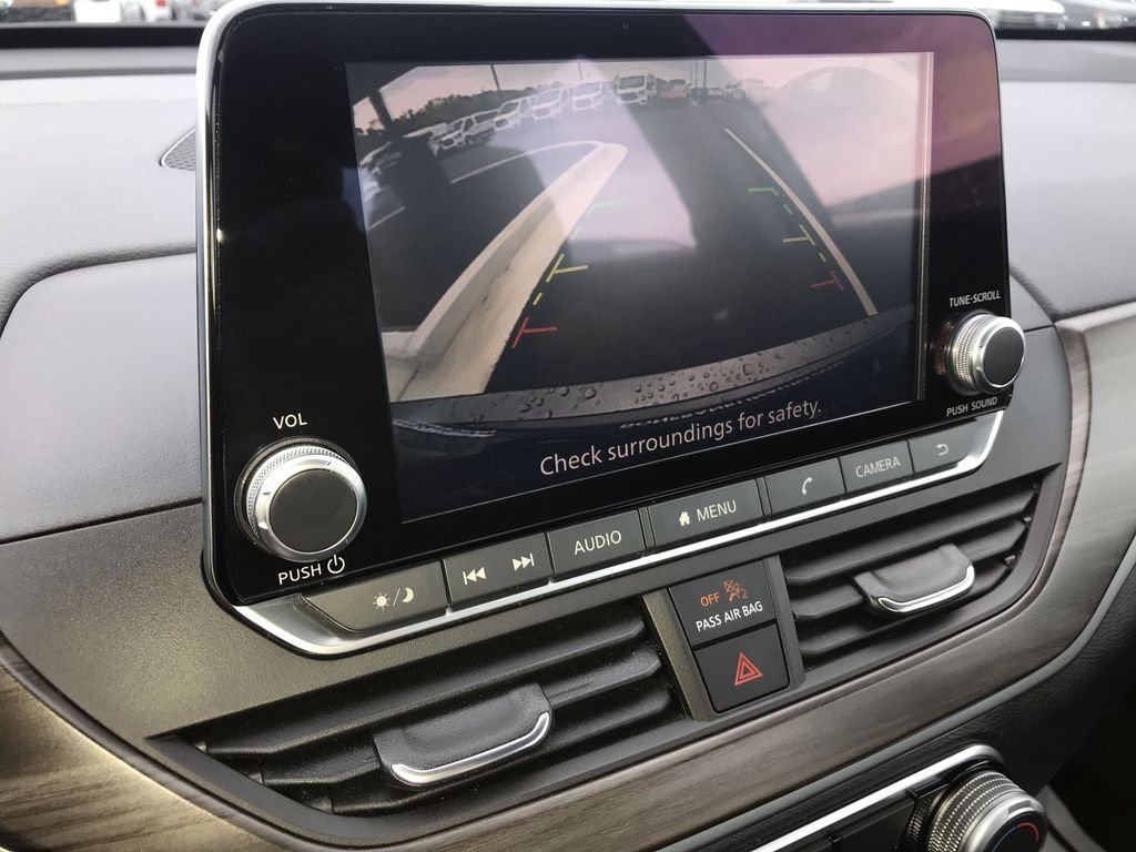 Used 2024 Gray Nissan 2.5 SV image 17