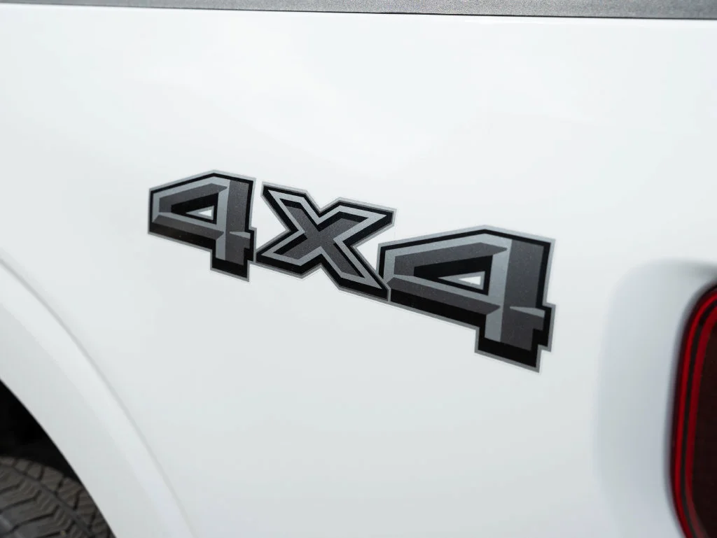 Used 2024 Oxford White Ford XLT image 18