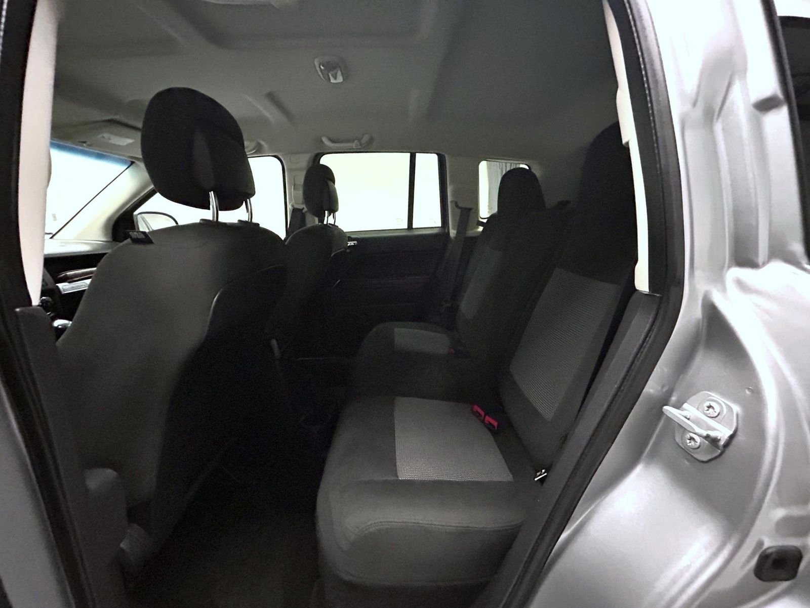Used 2017 Silver Jeep Sport image 19