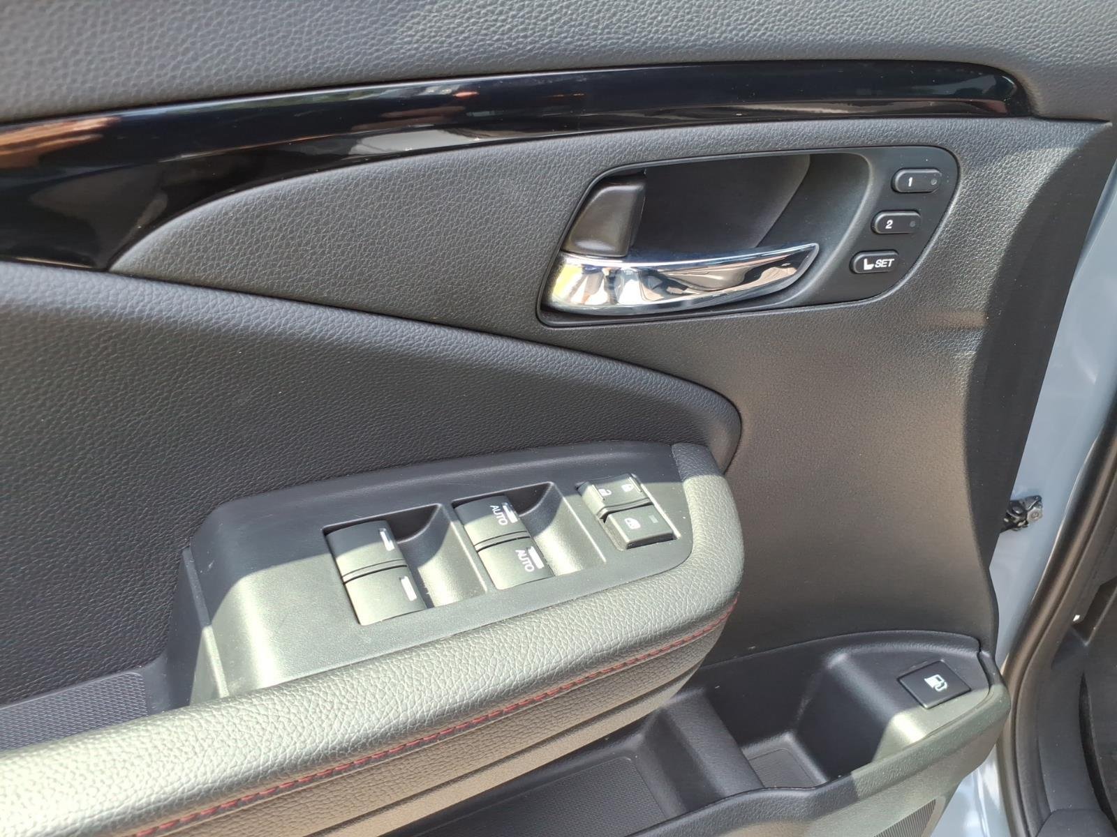 Used 2024 Sonic Gray Pearl Honda Black Edition image 15