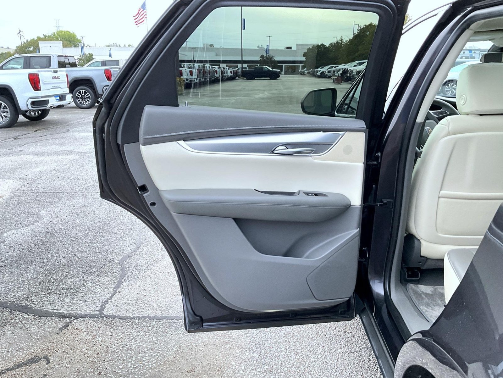 2017 Cadillac XT5 Premium Luxury - Photo 19