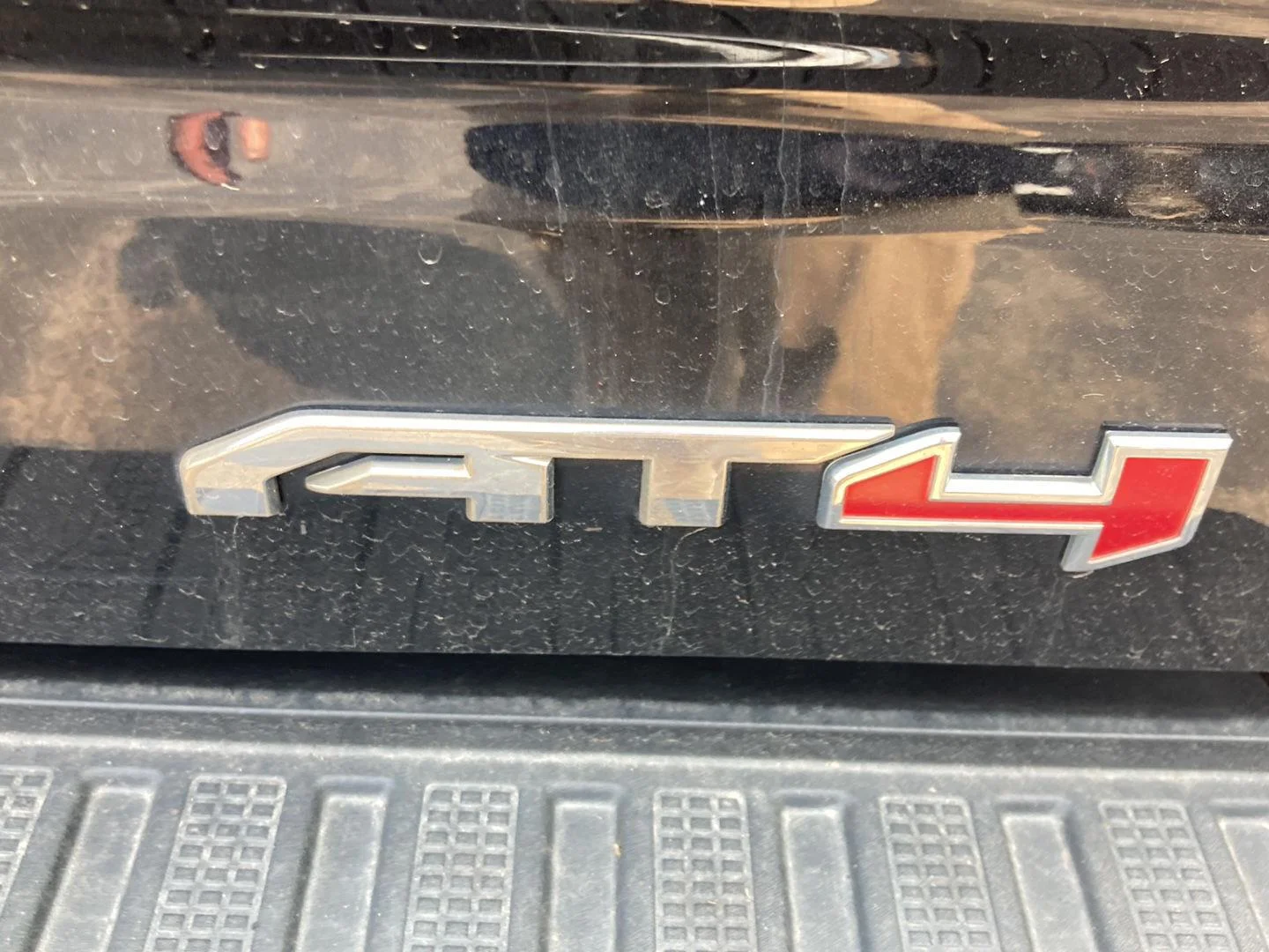 Used 2019 Onyx Black GMC AT4 image 10
